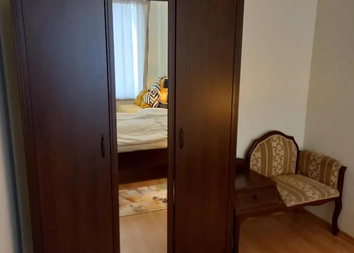 Ana/ ана Pamporowo